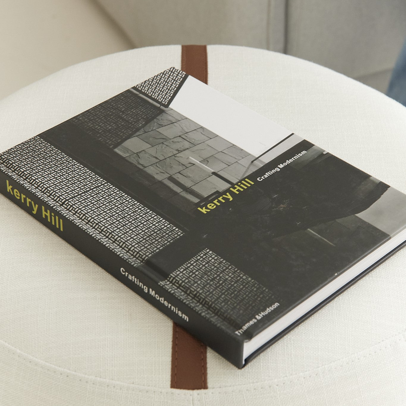 Libro de interiorismo "Kerry Hill"